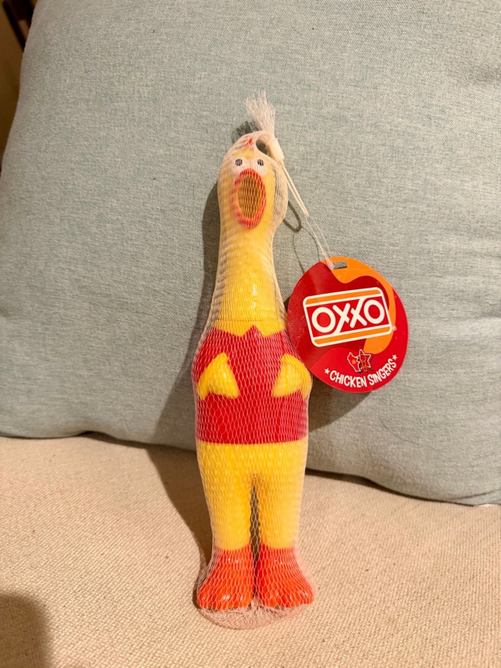 oxxo chiken singers toy